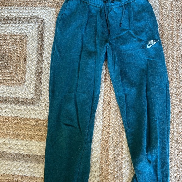 Nike Womens Dark Green Joggers - Picture 4 of 7